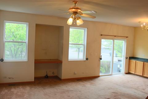 2398 Reflections Dr, Aurora, IL 60502 photo 7