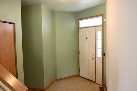 2398 Reflections Dr, Aurora, IL 60502 photo 3