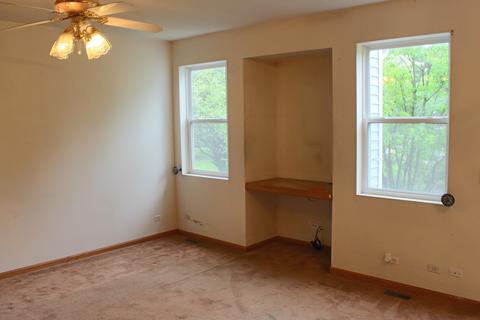 2398 Reflections Dr, Aurora, IL 60502 photo 6