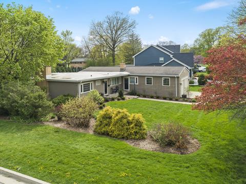 124 Elm St, Wheaton, IL 60189 photo 4
