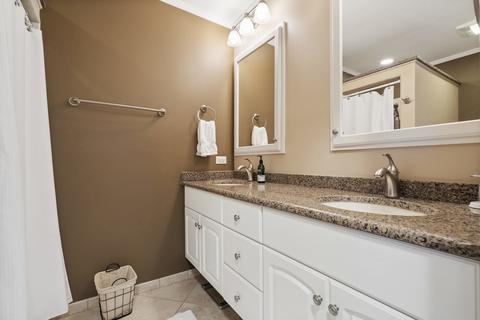 124 Elm St, Wheaton, IL 60189 photo 17