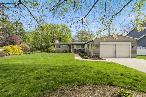 124 Elm St, Wheaton, IL 60189 photo 3