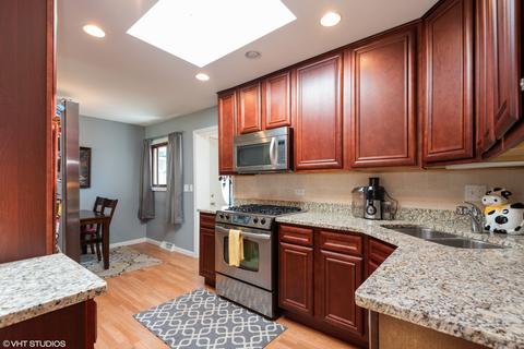 102 Stacy Ct, Glenview, IL 60025 photo 6