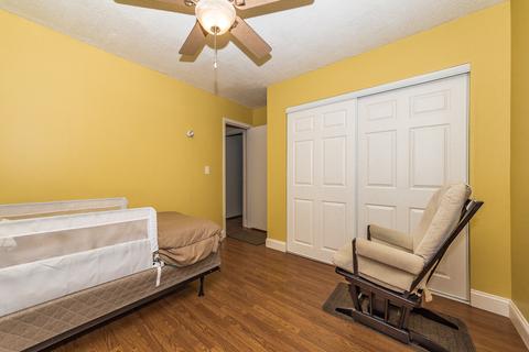 340 Payson St, Hoffman Estates, IL 60169 photo 16
