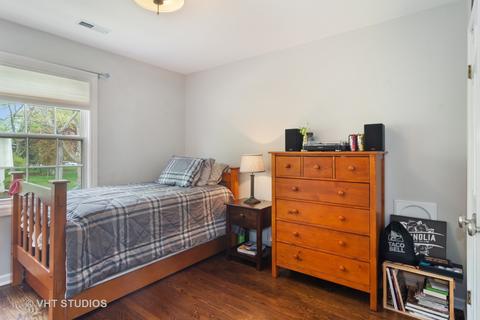 1 Woodbine Rd, Rolling Meadows, IL 60008 photo 17