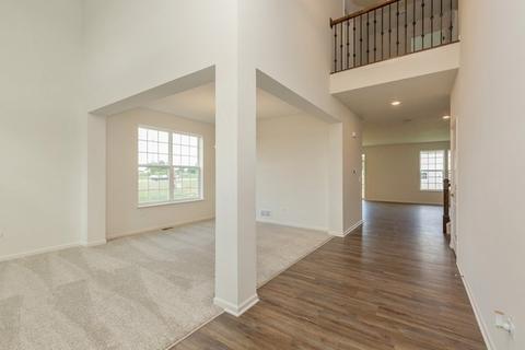 3628 Emerald Rd, Elgin, IL 60124 photo 7