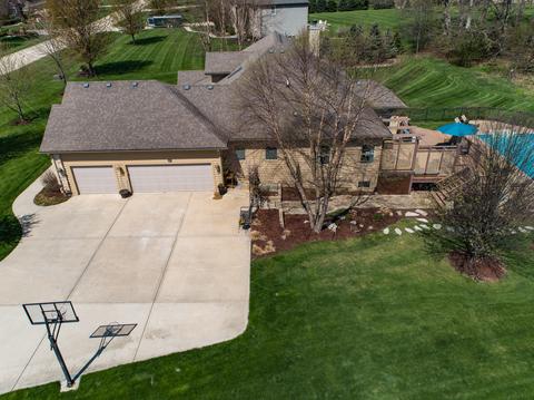 40 W 730 Stone Ridge Ct, Elgin, IL 60124 photo 10