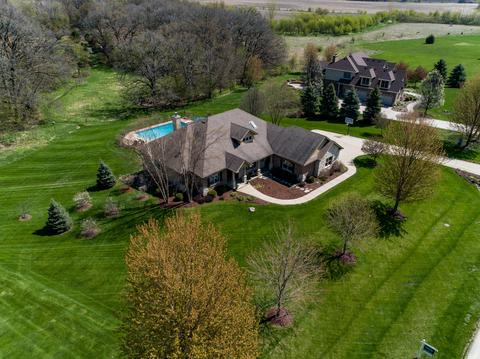 40 W 730 Stone Ridge Ct, Elgin, IL 60124 photo 6