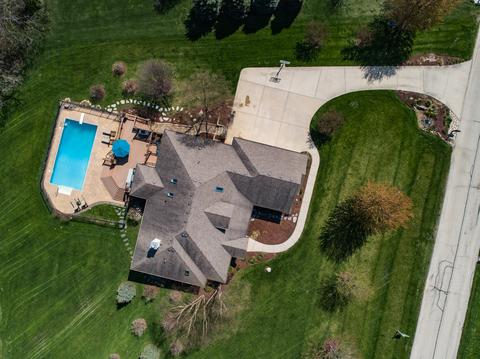 40 W 730 Stone Ridge Ct, Elgin, IL 60124 photo 4