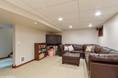 3707 Pebble Crk, Mchenry, IL 60050 photo 12
