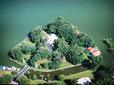28554 W Treetop Rd, Ingleside, IL 60041 photo 1