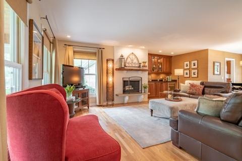 2 S543 White Birch Ln, Wheaton, IL 60189 photo 4