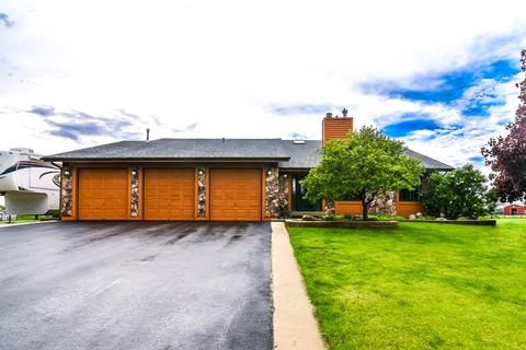 12006 S Wolf Dr, Plainfield, IL 60585 photo 1