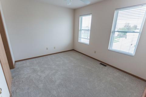 603 Wedgewood Trl, Mchenry, IL 60050 photo 22