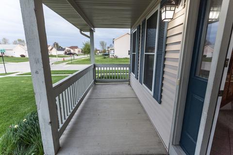 603 Wedgewood Trl, Mchenry, IL 60050 photo 3