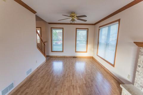 603 Wedgewood Trl, Mchenry, IL 60050 photo 12