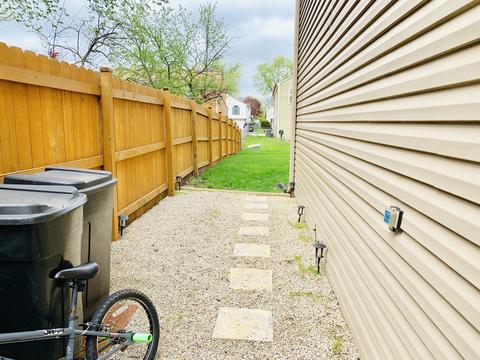 255 Mccook Ct, Bartlett, IL 60103 photo 30
