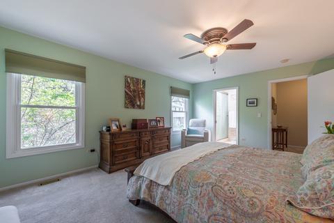 2236 Blacksmith Dr, Wheaton, IL 60189 photo 20