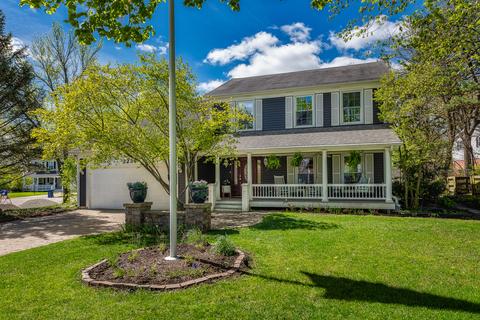2236 Blacksmith Dr, Wheaton, IL 60189 photo 2