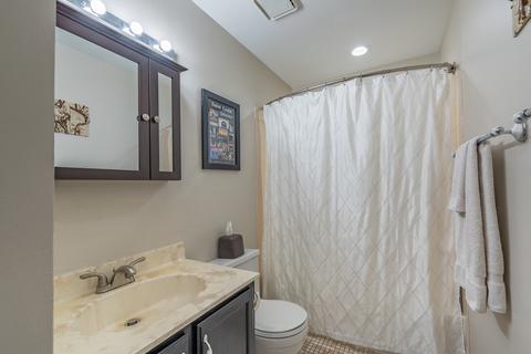 2236 Blacksmith Dr, Wheaton, IL 60189 photo 24