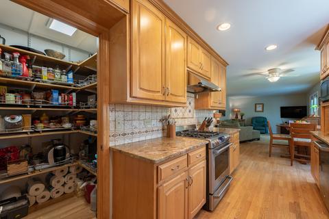 2236 Blacksmith Dr, Wheaton, IL 60189 photo 11