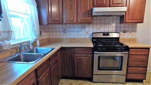 652 S 6th Ave, Des Plaines, IL 60016 photo 7