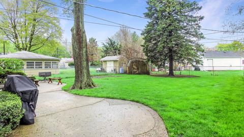652 S 6th Ave, Des Plaines, IL 60016 photo 14