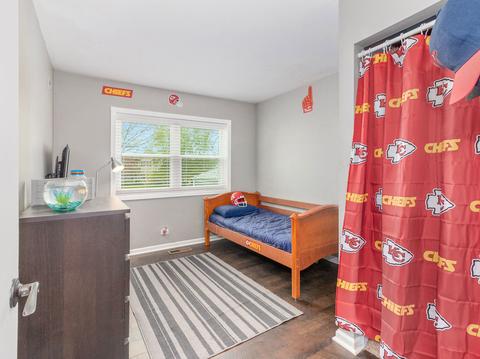 2665 Rolling Meadows Dr, Naperville, IL 60564 photo 16