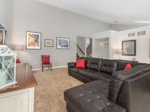 2665 Rolling Meadows Dr, Naperville, IL 60564 photo 6