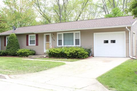 1119 West Ave, Normal, IL 61761 photo 1