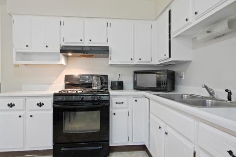 1119 West Ave, Normal, IL 61761 photo 5