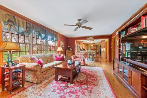 10 S320 Jamie Ln, Willowbrook, IL 60527 photo 12
