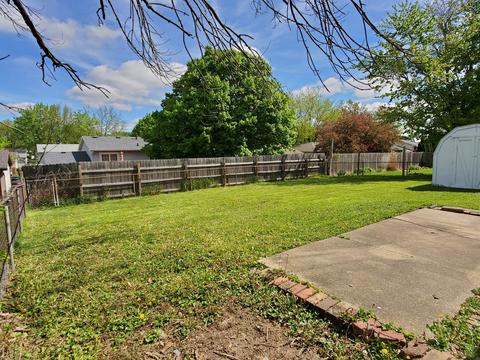 1818 Truman Dr, Normal, IL 61761 photo 28