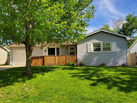 1818 Truman Dr, Normal, IL 61761 photo 1