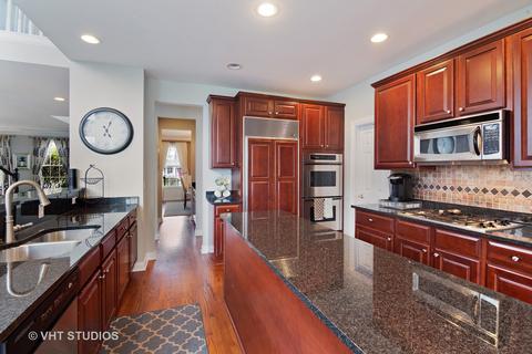 1650 Constitution Dr, Glenview, IL 60026 photo 7