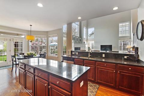 1650 Constitution Dr, Glenview, IL 60026 photo 6