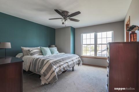567 Declaration Ln, Aurora, IL 60502 photo 18