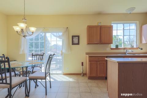 567 Declaration Ln, Aurora, IL 60502 photo 11