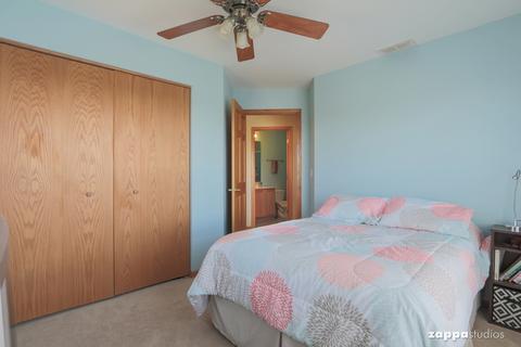 567 Declaration Ln, Aurora, IL 60502 photo 26