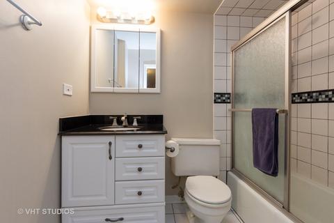 306 Oakwood Ln, Wheeling, IL 60090 photo 9