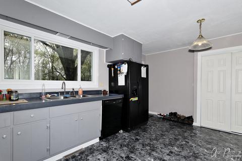 602 N Kent Rd, Mchenry, IL 60051 photo 7