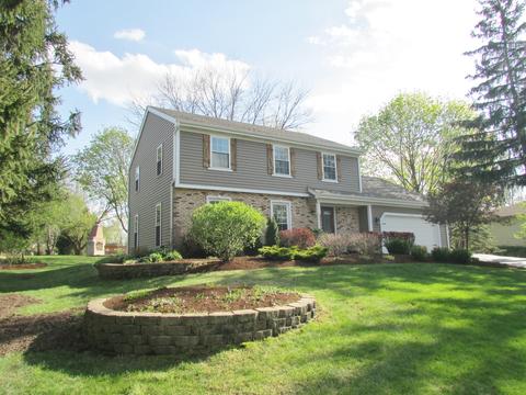 1225 Windy Knoll Dr, Algonquin, IL 60102 photo 1