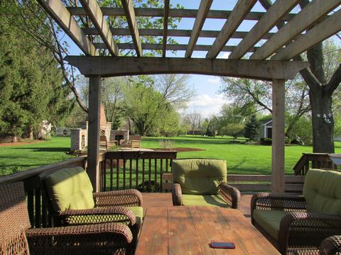 1225 Windy Knoll Dr, Algonquin, IL 60102 photo 2
