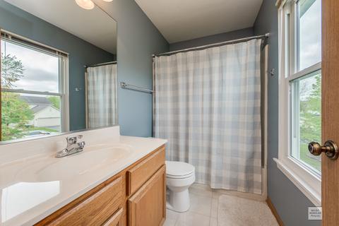 2466 Spring Valley Ct, Aurora, IL 60503 photo 17