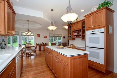 1009 Eagle, Mchenry, IL 60050 photo 5
