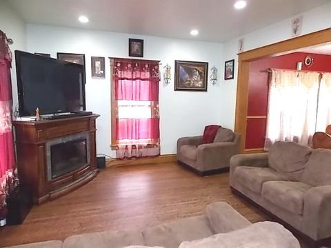 500 Scribner St, Joliet, IL 60432 photo 8