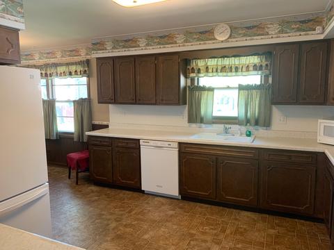 230 S Mclean Blvd, Elgin, IL 60123 photo 3