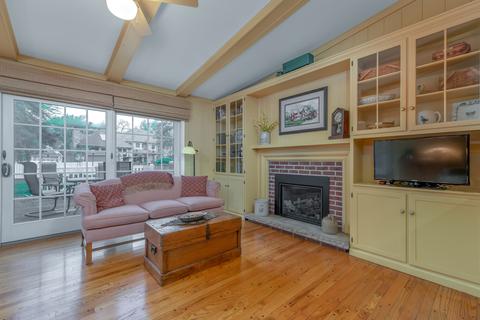 413 E 11th Ave, Naperville, IL 60563 photo 9