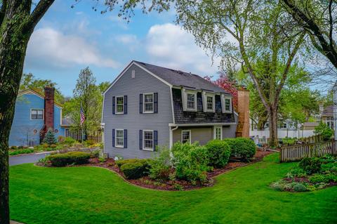 413 E 11th Ave, Naperville, IL 60563 photo 2