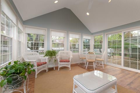 413 E 11th Ave, Naperville, IL 60563 photo 16
